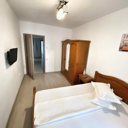 Lejlighed ”modern Apartment” Old