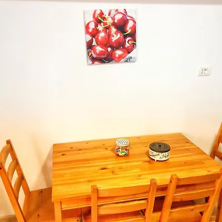 ”modern Apartment” Old