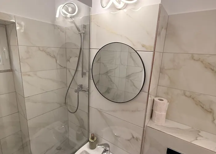 ”modern Apartment” Old