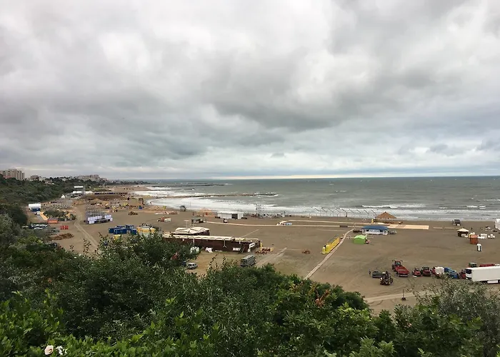 ”modern Apartment” Old * コンスタンツァ