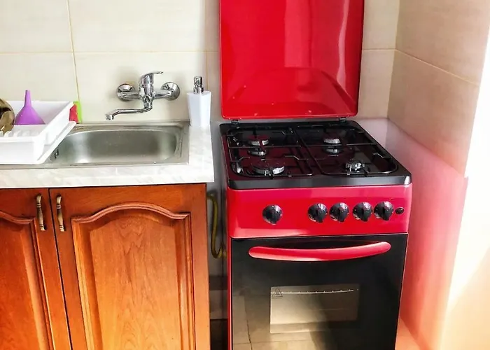 ”modern Apartment” Old アパート